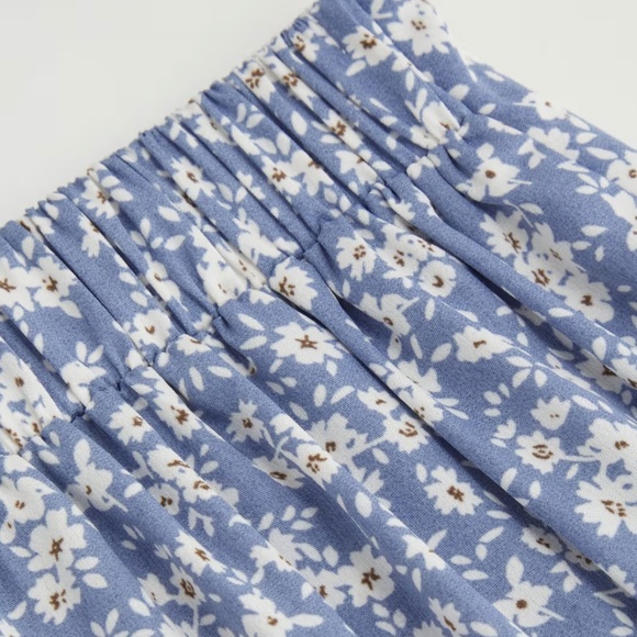 Cottagecore Floral Mid Rise Midi Skirt - Picture 4 of 5